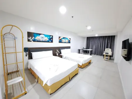 LUNA HOTEL (FORMERLY GUANGDONG HOTEL )