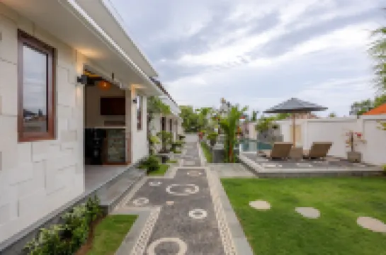 Cove Dharma Kencana Hotel berhampiran Villa Gapura Vista