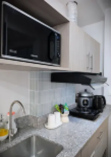 Pool View with Massage Chair-5 mins to Cebu Airport Hotels in 