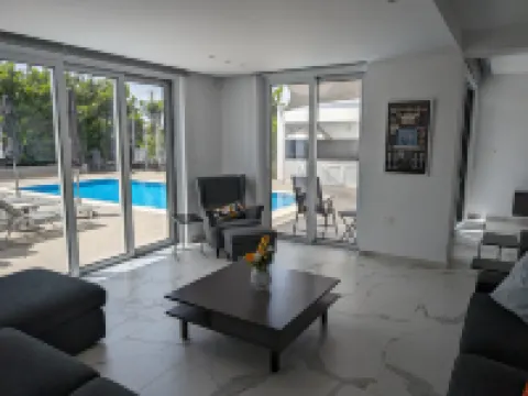 anemelie Vacation Home