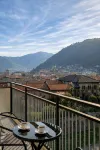 Como Cityview Apartment by Aura Luxury Collection