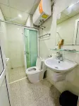 Ha Long Homestay Newlife, 2 Bedrooms. Ocean View - 2-Star