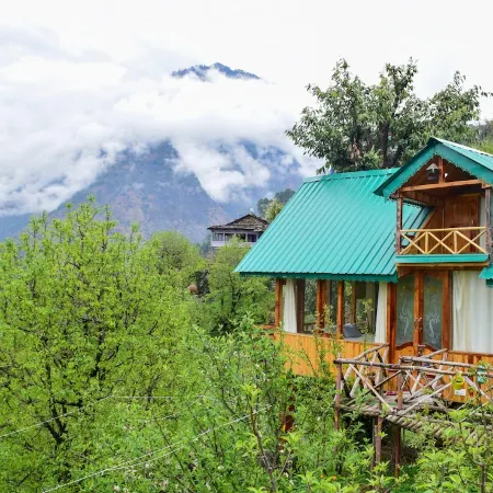 Himalayan Abode Tree House