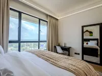 Classy 1BR Lavington Near junction Mall - Pool, Gym, Fast WiFi Hotels near Braeburn School