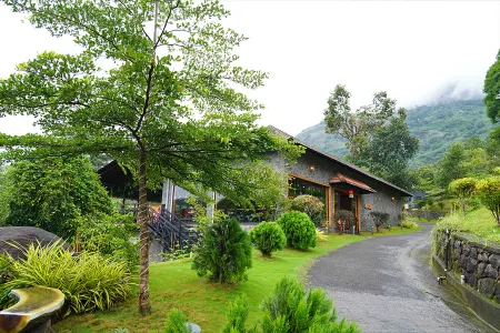 The Wild Trails Clarks Exotica , Munnar