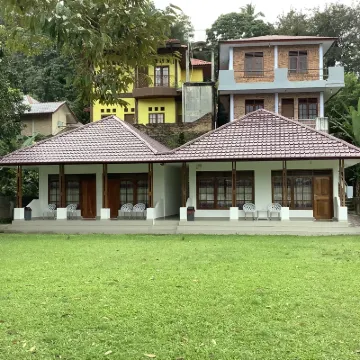 Matraville Home Stay Lake Toba Hotele w: 