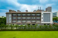 SURYANSH HIGH CITY Hotels in der Nähe von भास्करेस्वारा मंदिर