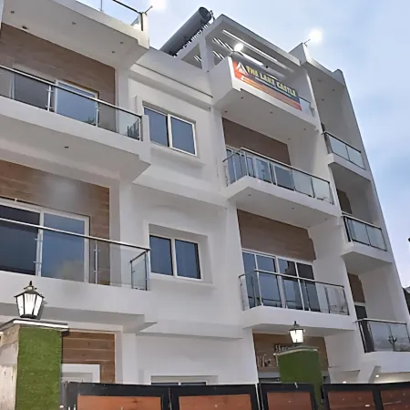 Hotel The Lake Castle Near Kanke Dam, Jharkhand