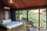 Hola Homestay Hotels in Tam Dao