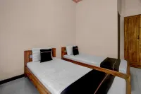 OYO 94899 Homestay Syariah Near UPN