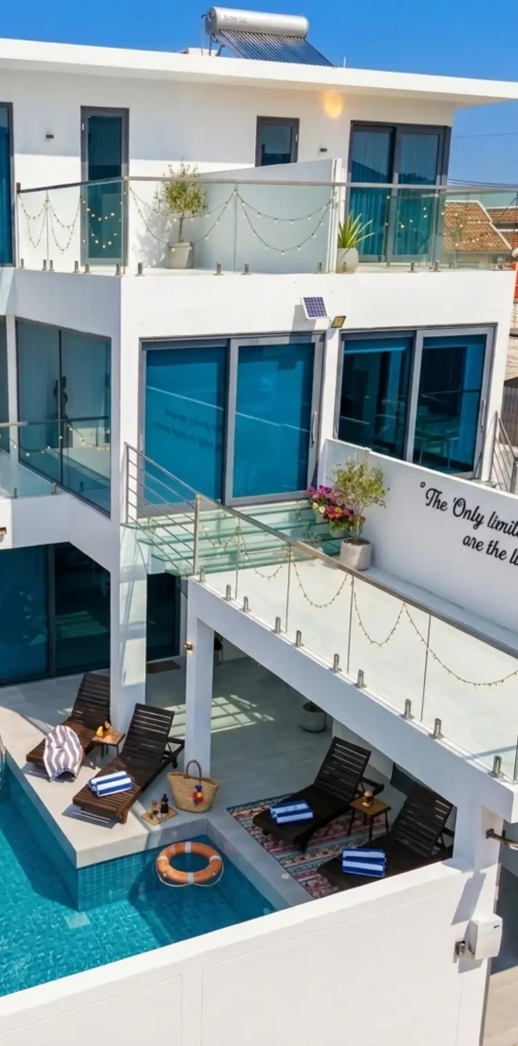 รูปภาพของวิลล่าพร้อมสระว่ายน้ำส่วนตัว พัทยากลาง ใกล้วอล์คกิ้งสตรีท และเขาพระตำหนัก