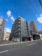 Sakura Tei – Namba Family House