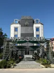 Royal Hotel Navoi - parking