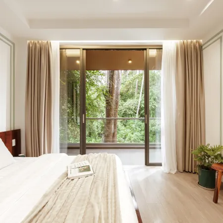 HAKU Boutique Hotel Da Lat - Ly Tu Trong