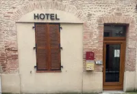 Hôtel du Vieux Pont Hôtels à : Mazères