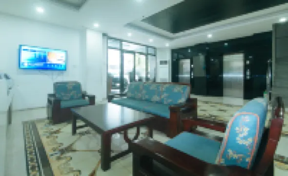 Home Me Hotel by RedDoorz