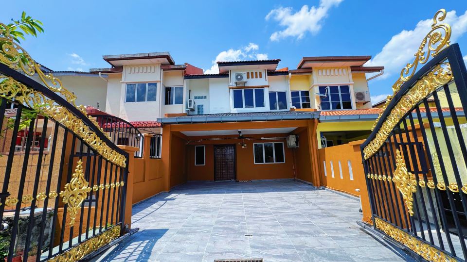 Wawasan Puchong Family-Friendly Spacious Home