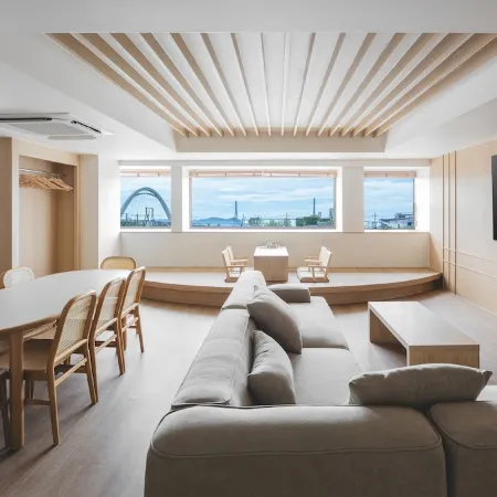 Jeongonjae Stay – Korean Traditional Guesthouse (2min from Busan Station, Up to 18 Guests)