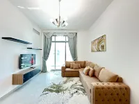 Alphatel Hostel - Dubai World Trade Centre