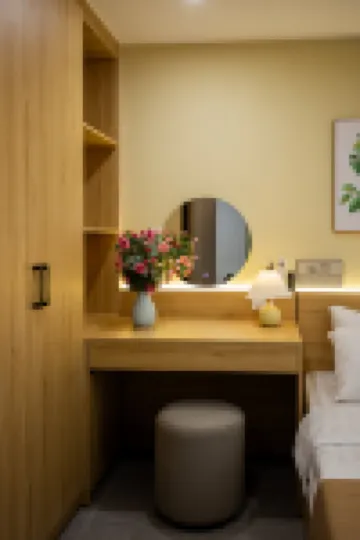 Emly Homestay Da Nang Tạp Hóa Văn Thuận附近的飯店