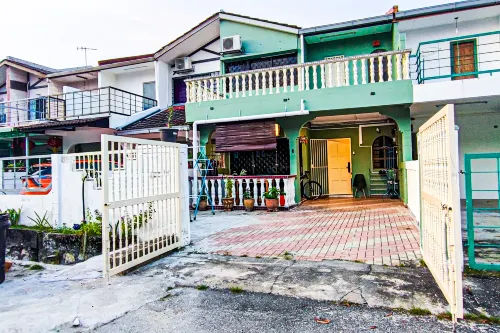 Classic Cottage at Sunway by HCK