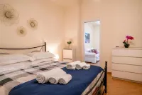 Carlotta - Italian Living