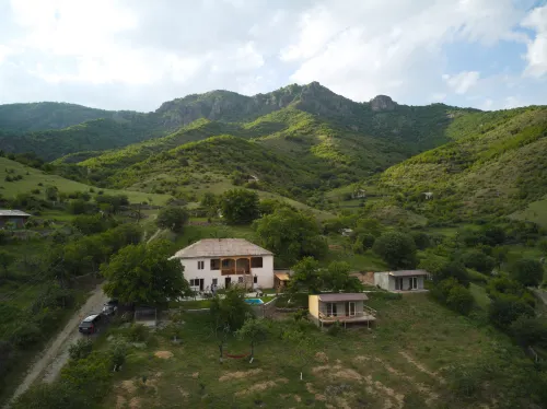 Cottages with mountain and canyon view - Homestays