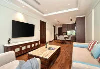 The Harmony Central Suites Ha Noi University of Business and Technology in Hanoi周辺のホテル