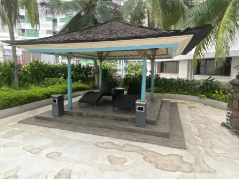 HERITAGE by Grand Sahid Jaya Отели рядом с достопримечательностью «Бунг Карно»