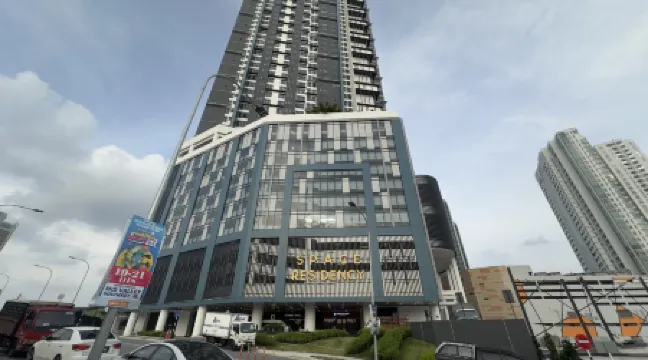 Space Residency Premium Suite Near KSL Mall by Nest Home Отели рядом с достопримечательностью «Century Garden»