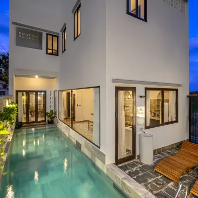 Villa 4brs big pool/near golf/near beach Hotels in der Nähe von Strand Non Nuoc