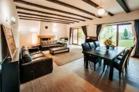 Lac Sub Soare Villas Отели в г. 