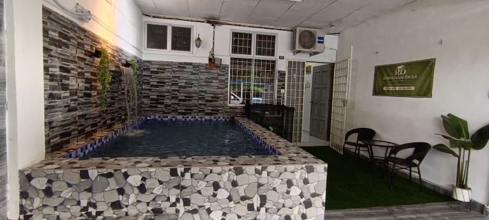 Homestay Rimbunan Desa dengan Kolam Renang Hotel di Sungai Petani