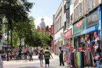 Exclusive 1 Bedroom Flat in the Heart of Hounslow!