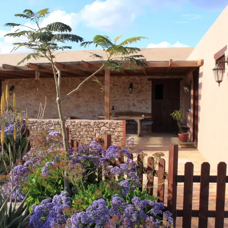 Canary House with Heated Pool,  26 Degrees