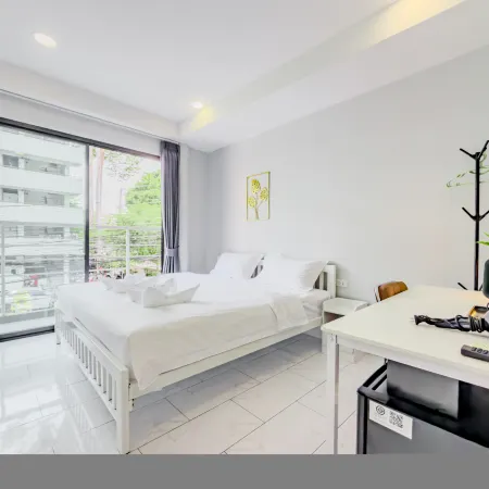 Central Stay Hotel