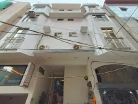 Roomsity Pride Отели в г. 