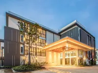 One Sakon Nakhon Hotel Hotels near Wat Nong Phai