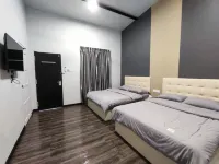 4 Person Spacious Private Room in Bukit Bakri