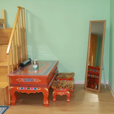 Happy Hostel Hotels near Bayangol