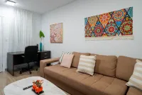 Brunswick 1BR: City & Comfort w/ Free Parking Hotels in Brunswick