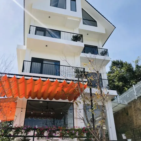 Nang's Villa & Coffee