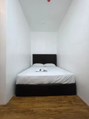 Room 209 Studiotype apt in hensonville near SM/clark - Apartemen