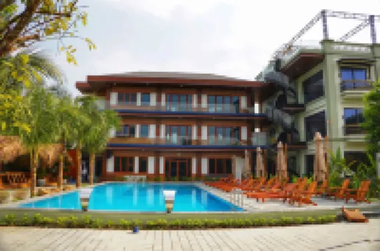 The Luna Tam Coc Hostel - Bar & Pool Hotels in 