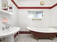 Comfortable Room in Lidcombe – Steps to Train Station Hotels in Lidcombe