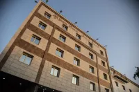 Arjaan Hotel Hotel di 
