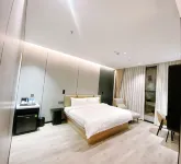 Four Seasons Hotel