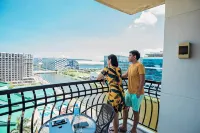 Cozy 2 Balcony Condo near Airport, Malls & Casinos - 2-Star