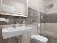 Stilvolle Apartments in Bonn I home2share Hotels near Godesburg