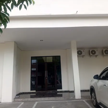 OYO 95103 Madiun Dkost Syariah